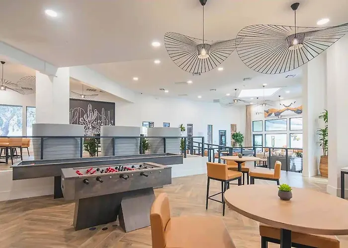 Next To Tpc Quiet Executive Oasis Fast Wi-fi Appartement *