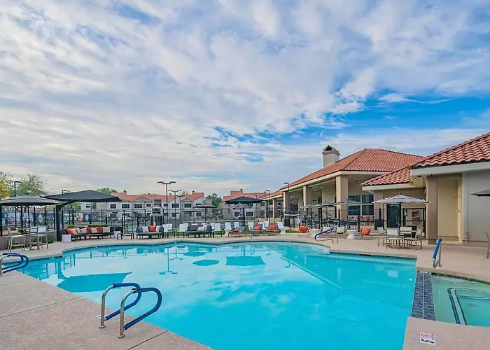 Next To Tpc Quiet Executive Oasis Fast Wi-fi * Scottsdale